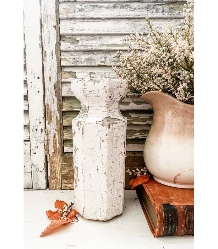 Vintage Architectural Salvage, Shapely Chippy White, Gorgeous Piece, 11